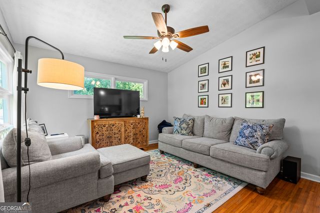 23 Willow Drive, Newnan, GA 30263