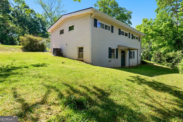 23 Willow Drive, Newnan, GA 30263