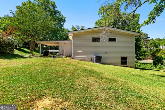 23 Willow Drive, Newnan, GA 30263