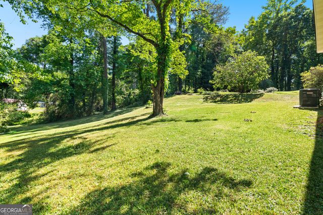 23 Willow Drive, Newnan, GA 30263