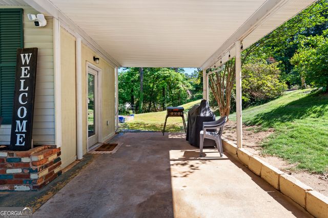 23 Willow Drive, Newnan, GA 30263