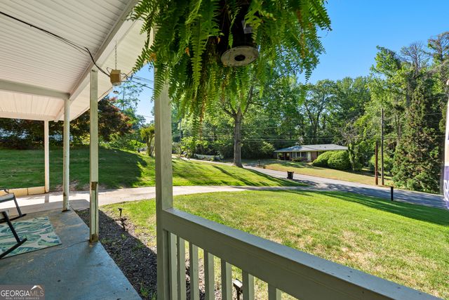23 Willow Drive, Newnan, GA 30263