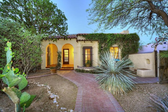 1916 E 9th Street, Tucson, AZ 85719