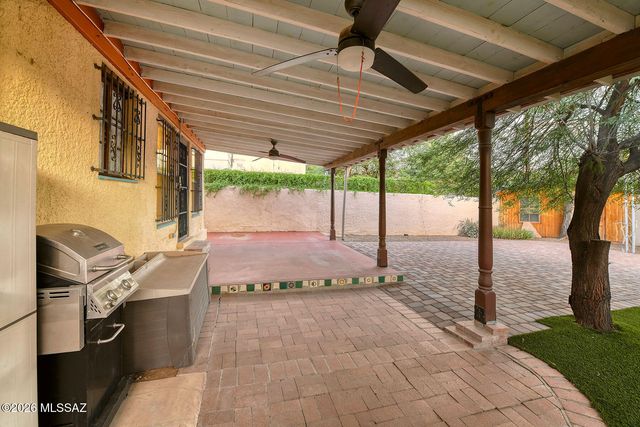 1916 E 9th Street, Tucson, AZ 85719