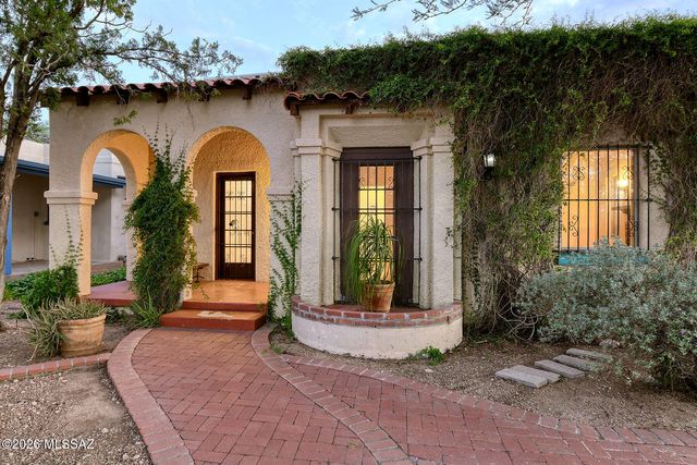 1916 E 9th Street, Tucson, AZ 85719