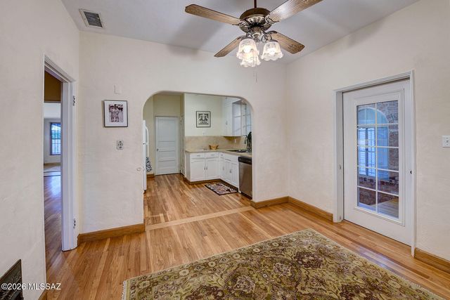1916 E 9th Street, Tucson, AZ 85719