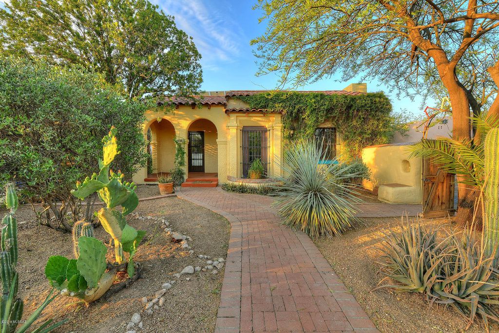 1916 E 9th Street, Tucson, AZ 85719