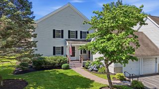 4 Partridge Ln 4, Lynnfield, MA 01940