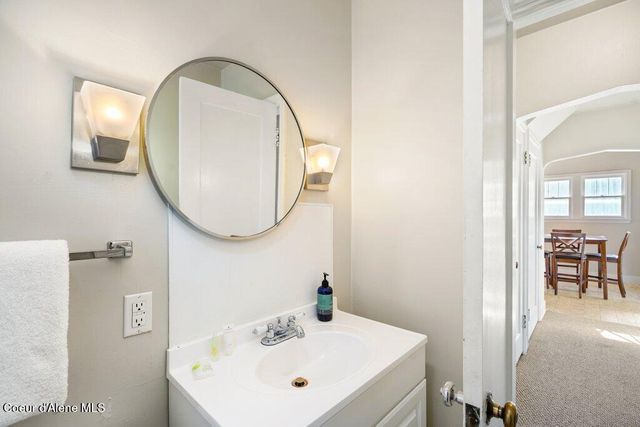 612 N 2nd St, Coeur D'alene, ID 83814