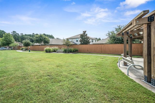 1118 Upton Court, Conroe, TX 77304