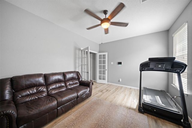 1118 Upton Court, Conroe, TX 77304