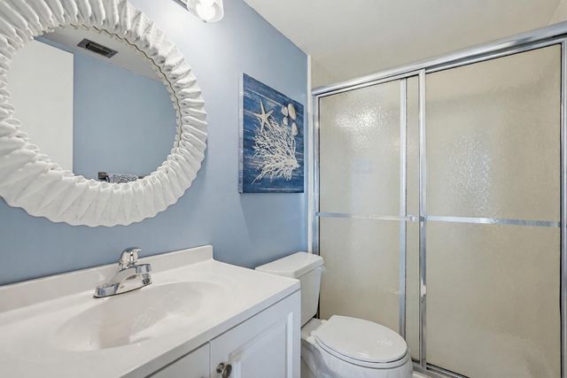 119 Lake Pine Circle C-2, Greenacres, FL 33463