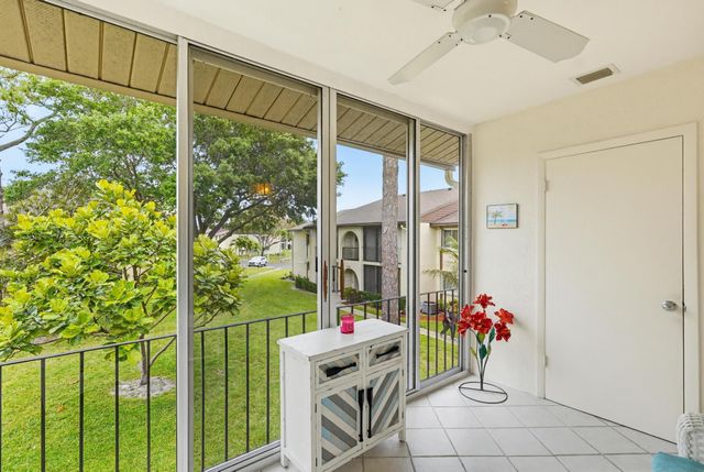 119 Lake Pine Circle C-2, Greenacres, FL 33463