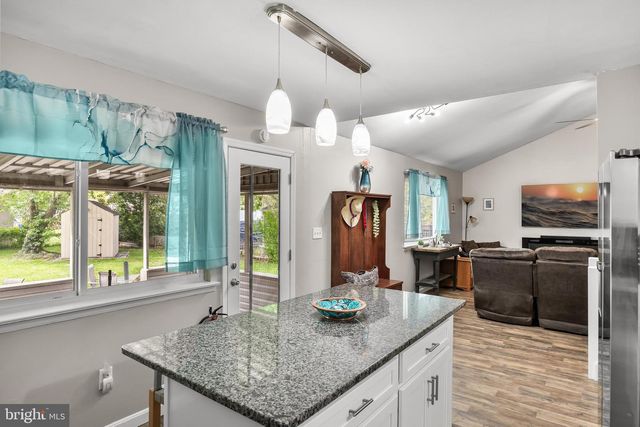 65 BAKER BLVD, Marlton, NJ 08053