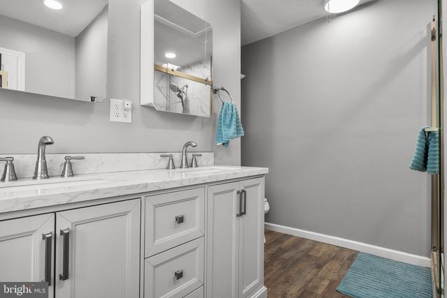 65 BAKER BLVD, Marlton, NJ 08053