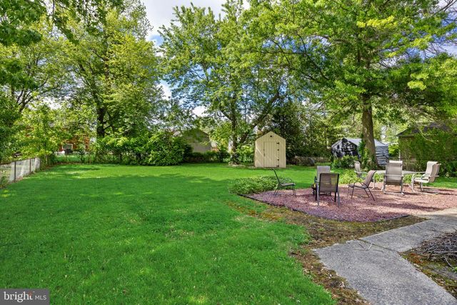 65 BAKER BLVD, Marlton, NJ 08053