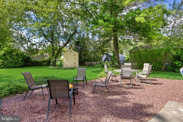 65 BAKER BLVD, Marlton, NJ 08053