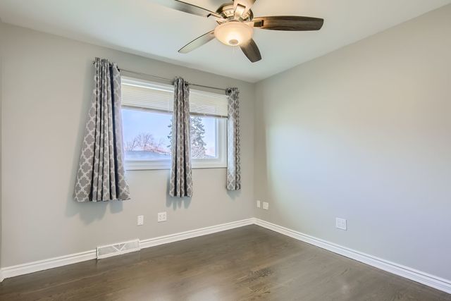 10403 Barnard Drive, Chicago Ridge, IL 60415