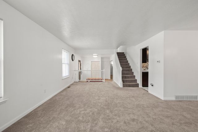 1408 Cider Mill Court, Columbus, OH 43204