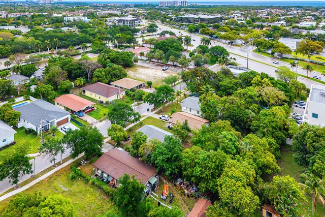 156 Pearl Street, Boca Raton, FL 33432