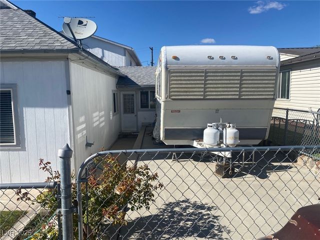 927 Park Avenue, Ely, NV 89301