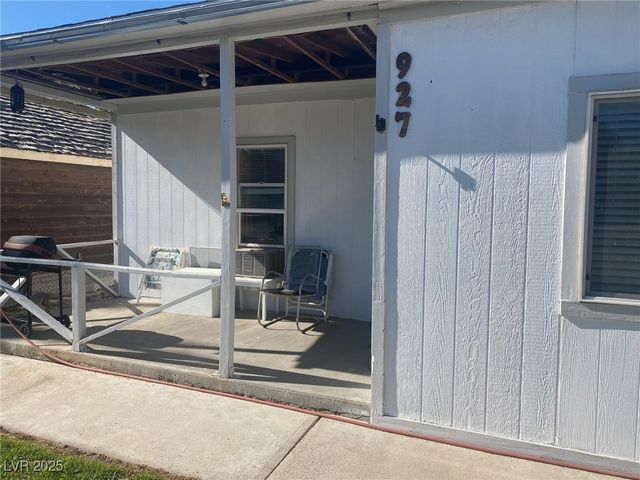 927 Park Avenue, Ely, NV 89301