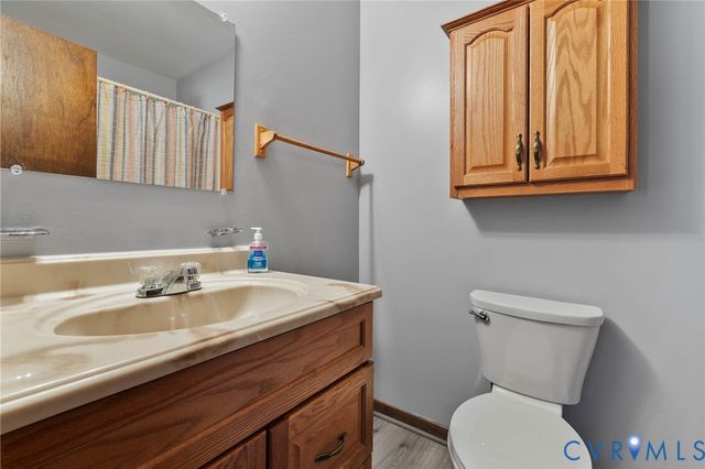 11900 James River Dr, North Prince George, VA 23860