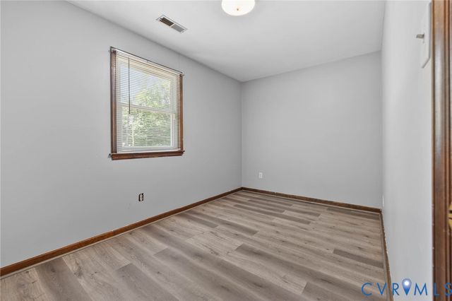 11900 James River Dr, North Prince George, VA 23860