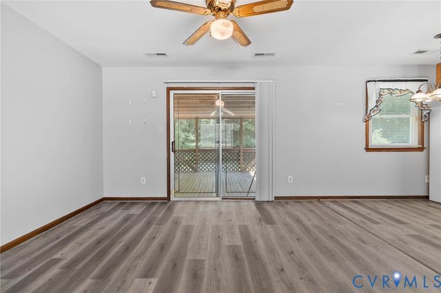 11900 James River Dr, North Prince George, VA 23860