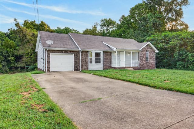 1705 Broadripple Drive, Clarksville, TN 37042
