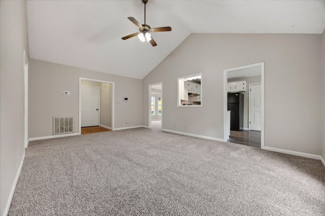1705 Broadripple Drive, Clarksville, TN 37042