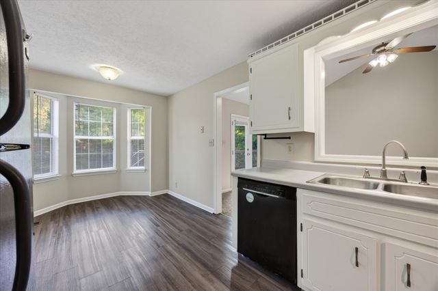 1705 Broadripple Drive, Clarksville, TN 37042