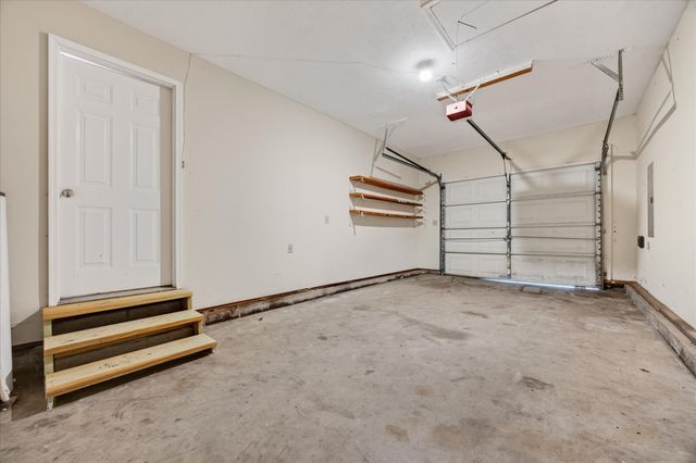 1705 Broadripple Drive, Clarksville, TN 37042