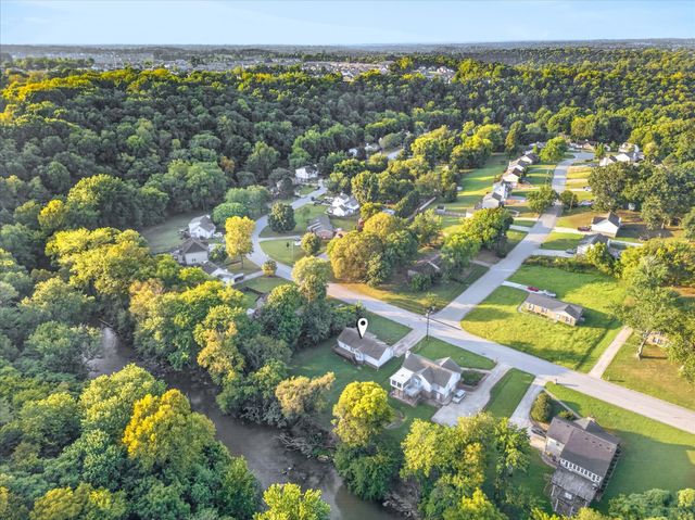 1705 Broadripple Drive, Clarksville, TN 37042