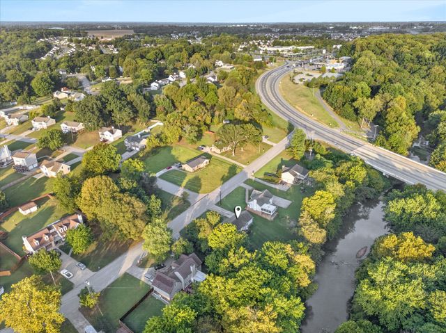 1705 Broadripple Drive, Clarksville, TN 37042