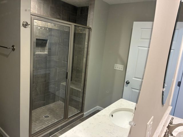 15 COLLINSWOOD WAY, Staunton, VA 24401