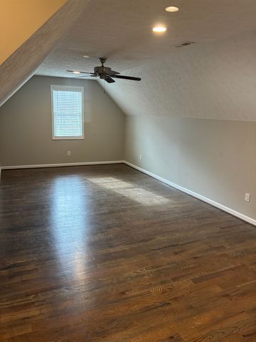 15 COLLINSWOOD WAY, Staunton, VA 24401