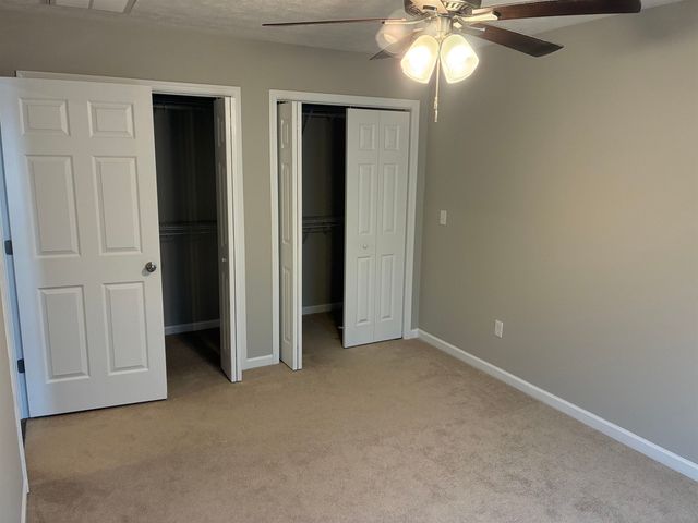 15 COLLINSWOOD WAY, Staunton, VA 24401