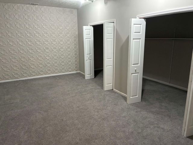 15 COLLINSWOOD WAY, Staunton, VA 24401