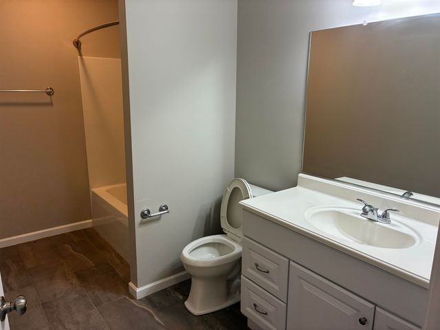 15 COLLINSWOOD WAY, Staunton, VA 24401