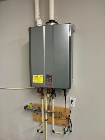 15 COLLINSWOOD WAY, Staunton, VA 24401