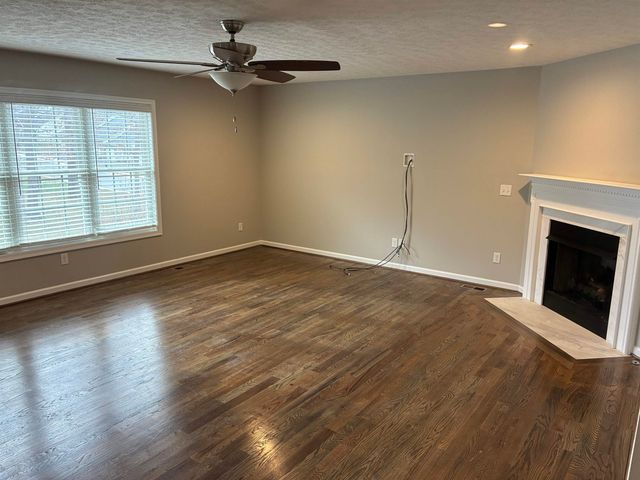 15 COLLINSWOOD WAY, Staunton, VA 24401