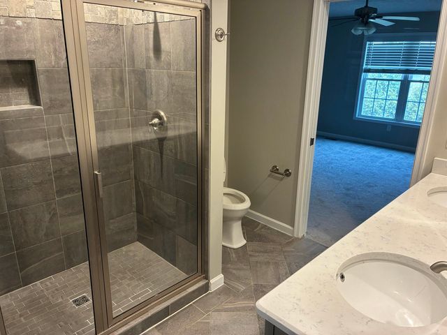 15 COLLINSWOOD WAY, Staunton, VA 24401