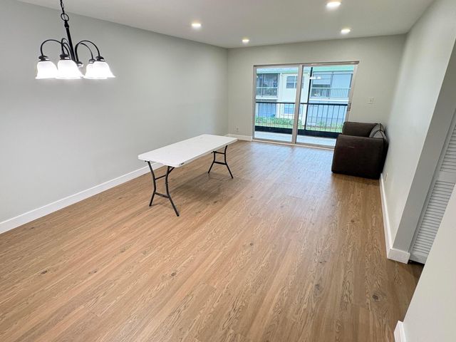 4167 NW 90th Avenue 202, Coral Springs, FL 33065