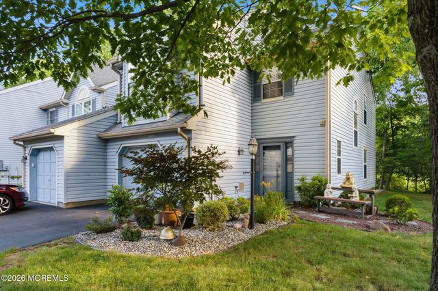 267 Century Way, Manalapan, NJ 07726