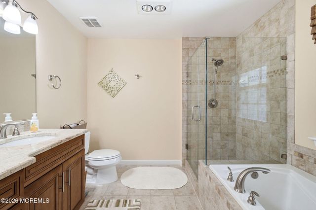267 Century Way, Manalapan, NJ 07726