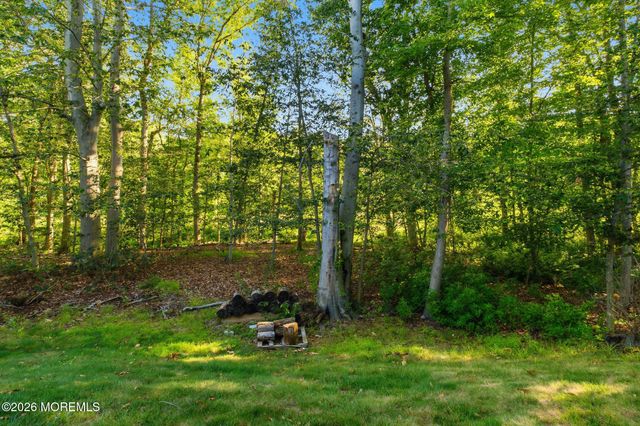 267 Century Way, Manalapan, NJ 07726