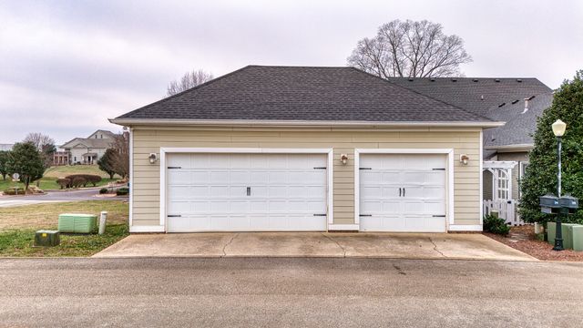 314 Traditions Blvd, Bowling Green, KY 42103
