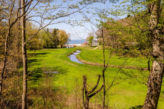 28310 Shorewood Drive, Covert, MI 49043