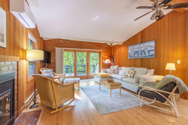 28310 Shorewood Drive, Covert, MI 49043